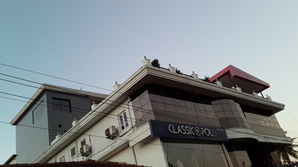 Hotel Mudra Midtown Suites & Rooms Kalasa Esterno foto